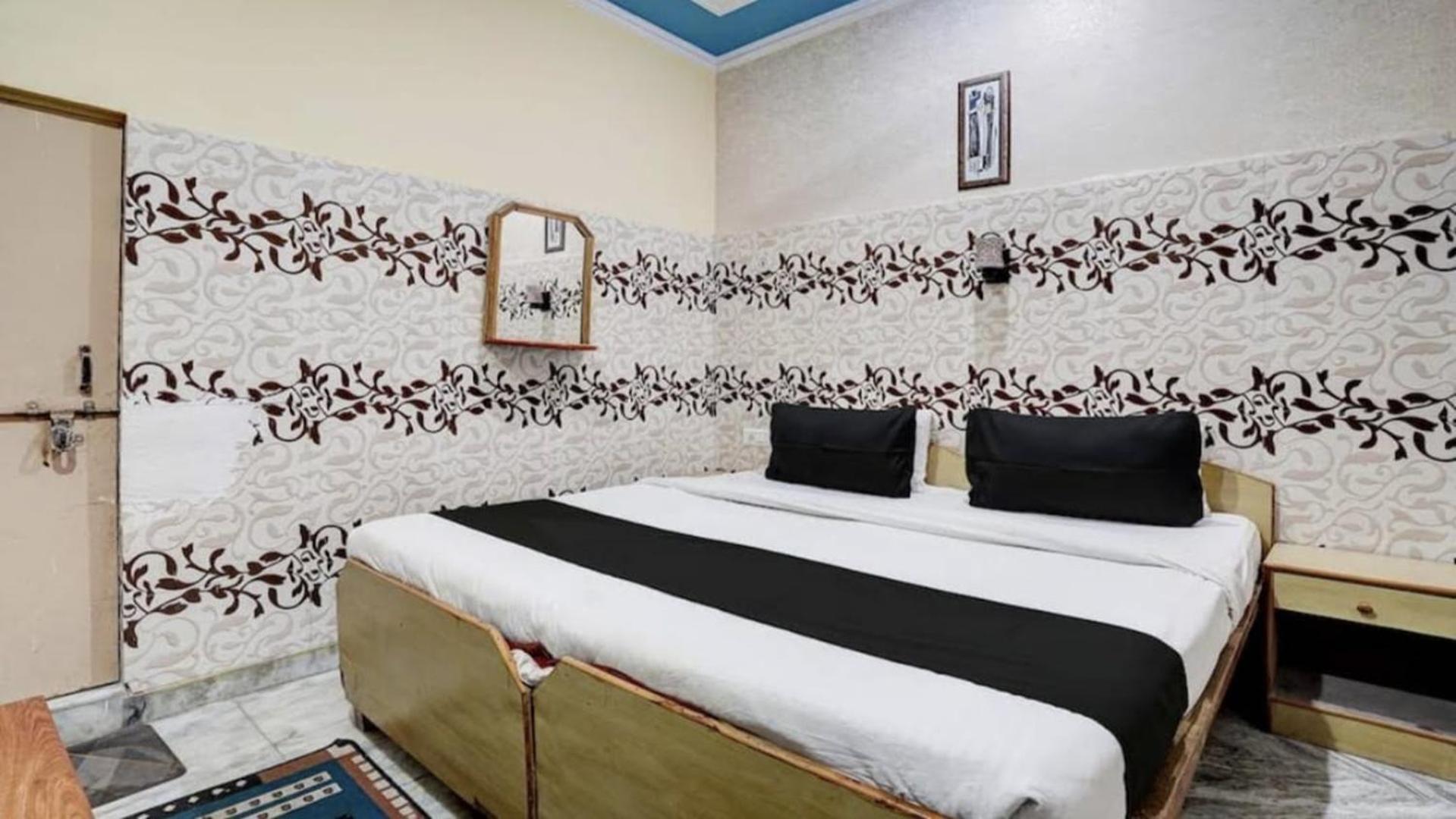 Pyrenees Homestay Agra (Uttar Pradesh) Exterior foto