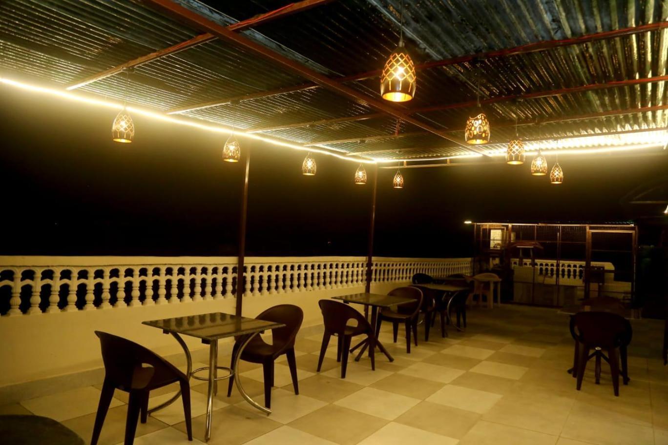 Pyrenees Homestay Agra (Uttar Pradesh) Exterior foto