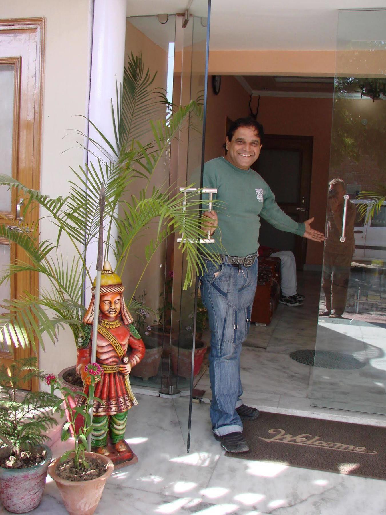 Pyrenees Homestay Agra (Uttar Pradesh) Exterior foto